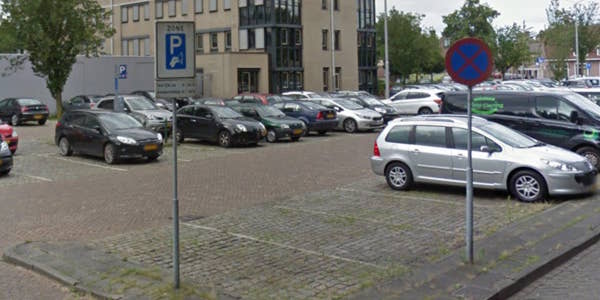 Parkeerterrein Arsenaalpad breda